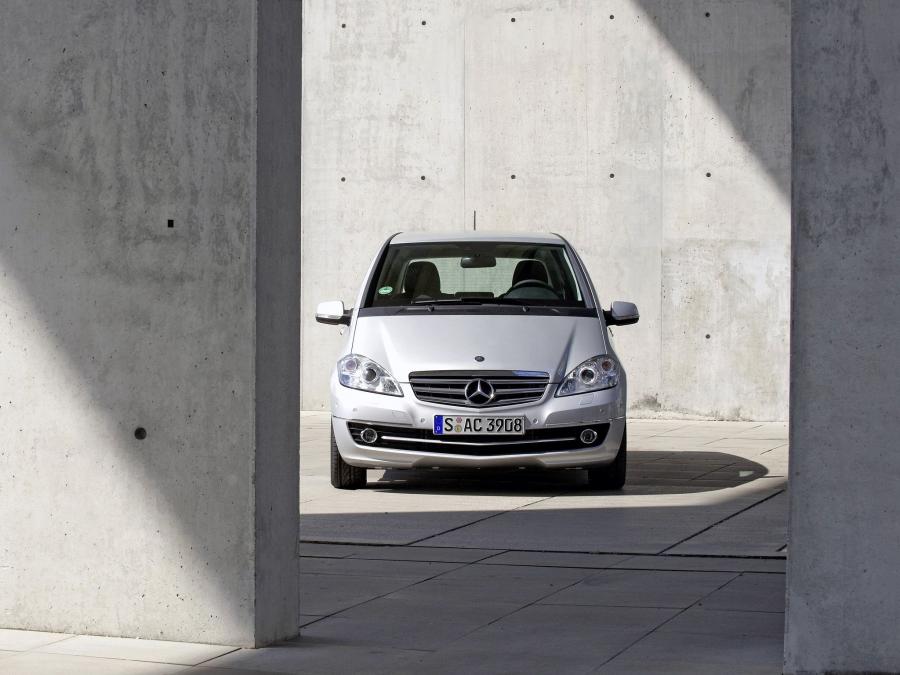  Mercedes-Benz A170 5-Door 2008 года  (фото 6 из 22)